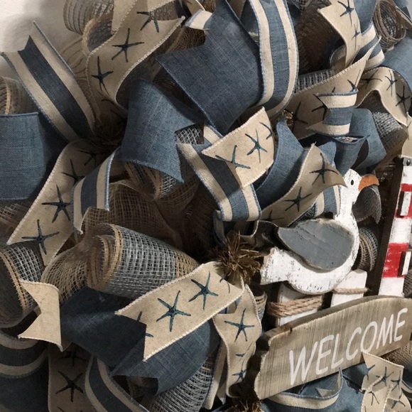 Seagull "Welcome" Mesh Wreath - Picture 5 of 5